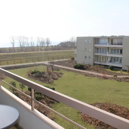 Haus Baltic - App 202 - Gepflegte Mit Seitl Seeblick Und Kostenlosem Saisonstrandkorb * Grömitz